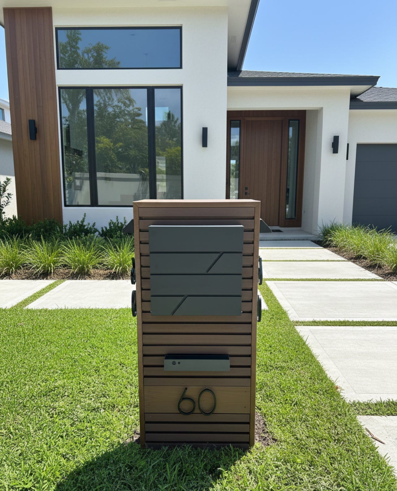 KingRoma Luxury Mailbox – Premium Mailbox for Modern Facades (for large letters and envelopes)