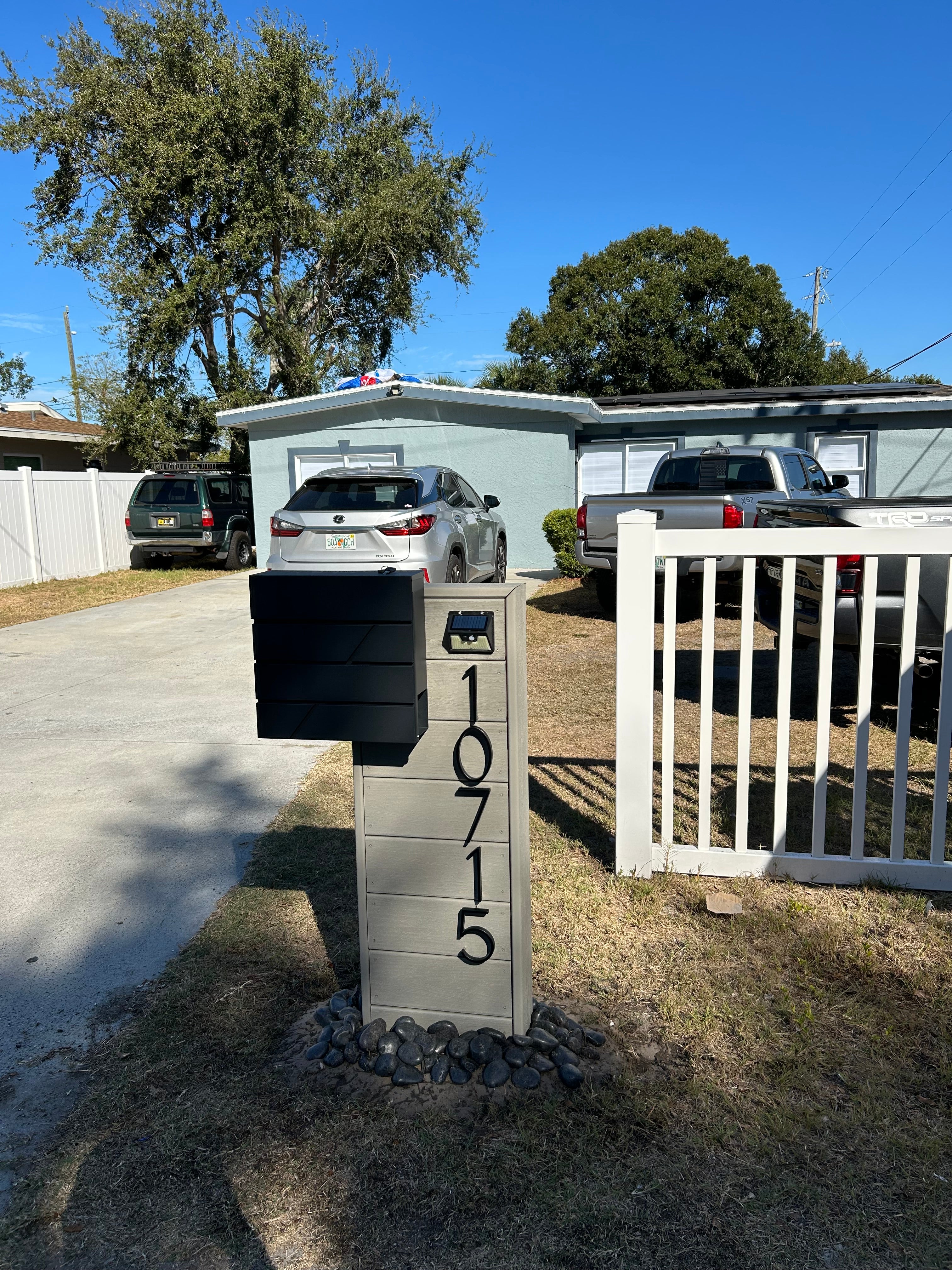 ATENA 5.0 TREX Composite Mailbox with Lock – Premium Modern Design (for large letters and envelopes)