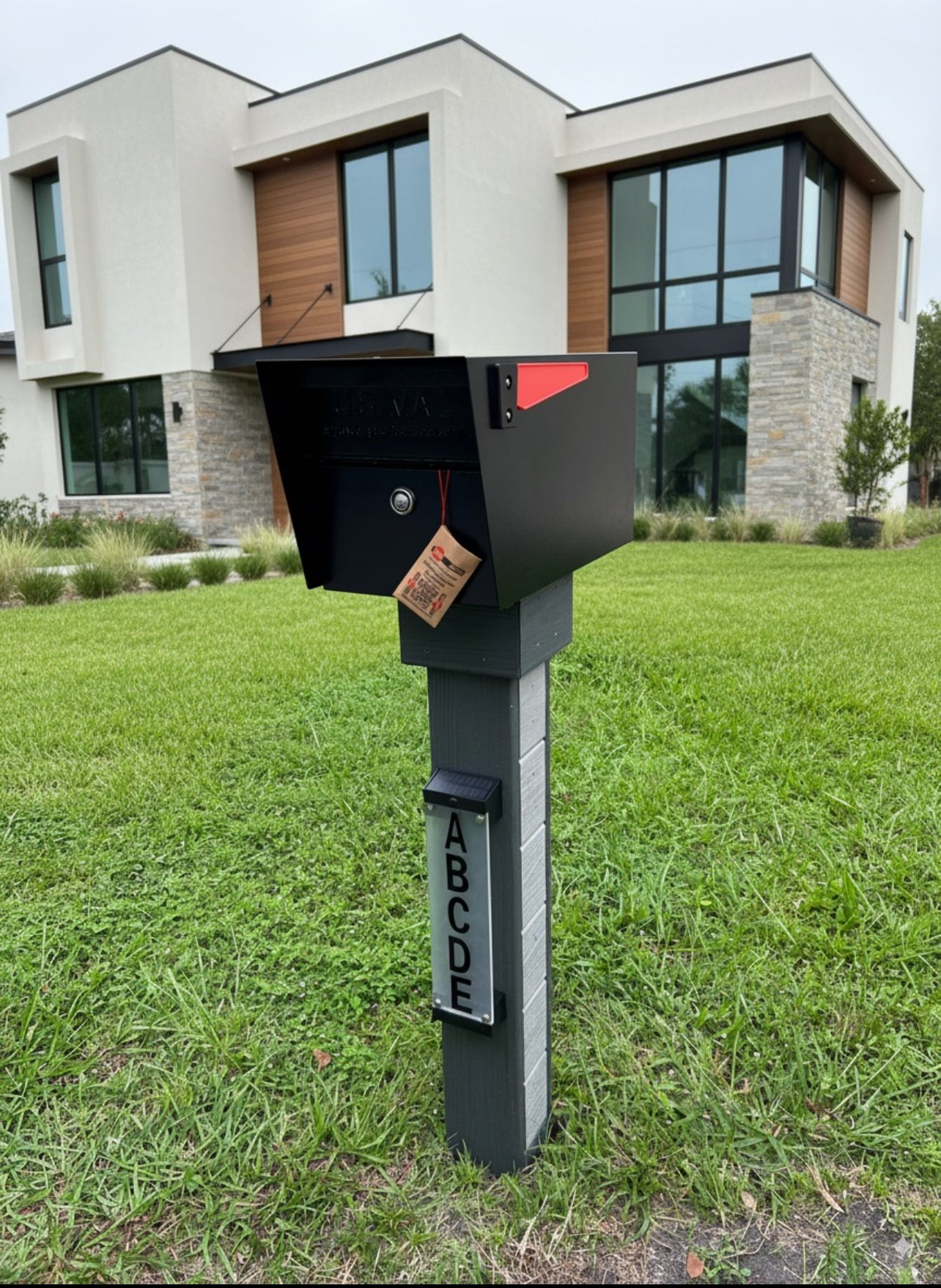 Vari Modern Mailbox – Post with Composite Coating and Solar Lamp Option