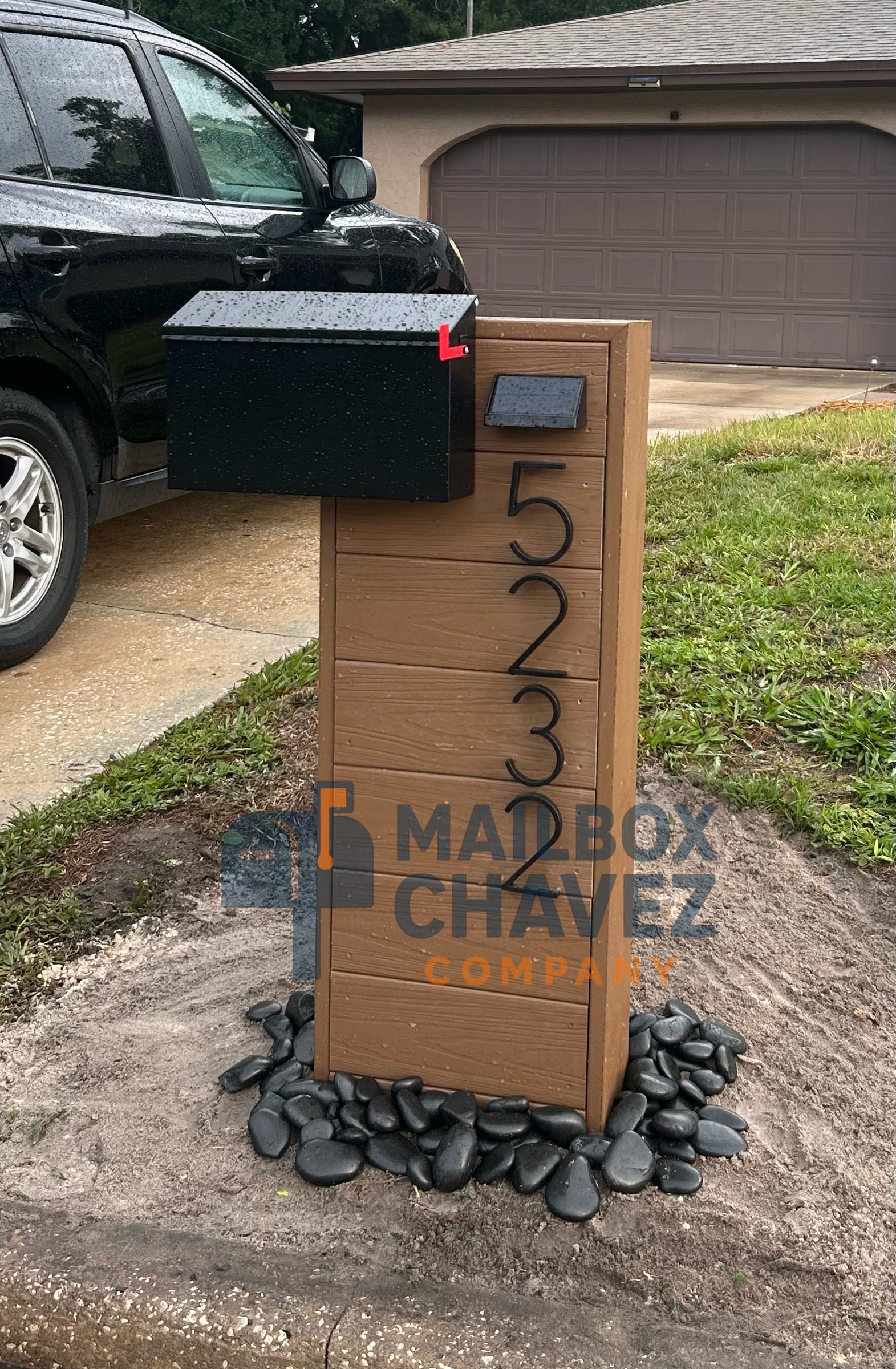 ATENA 1.0 Mailbox by Composite TREX | Premium Modern Design