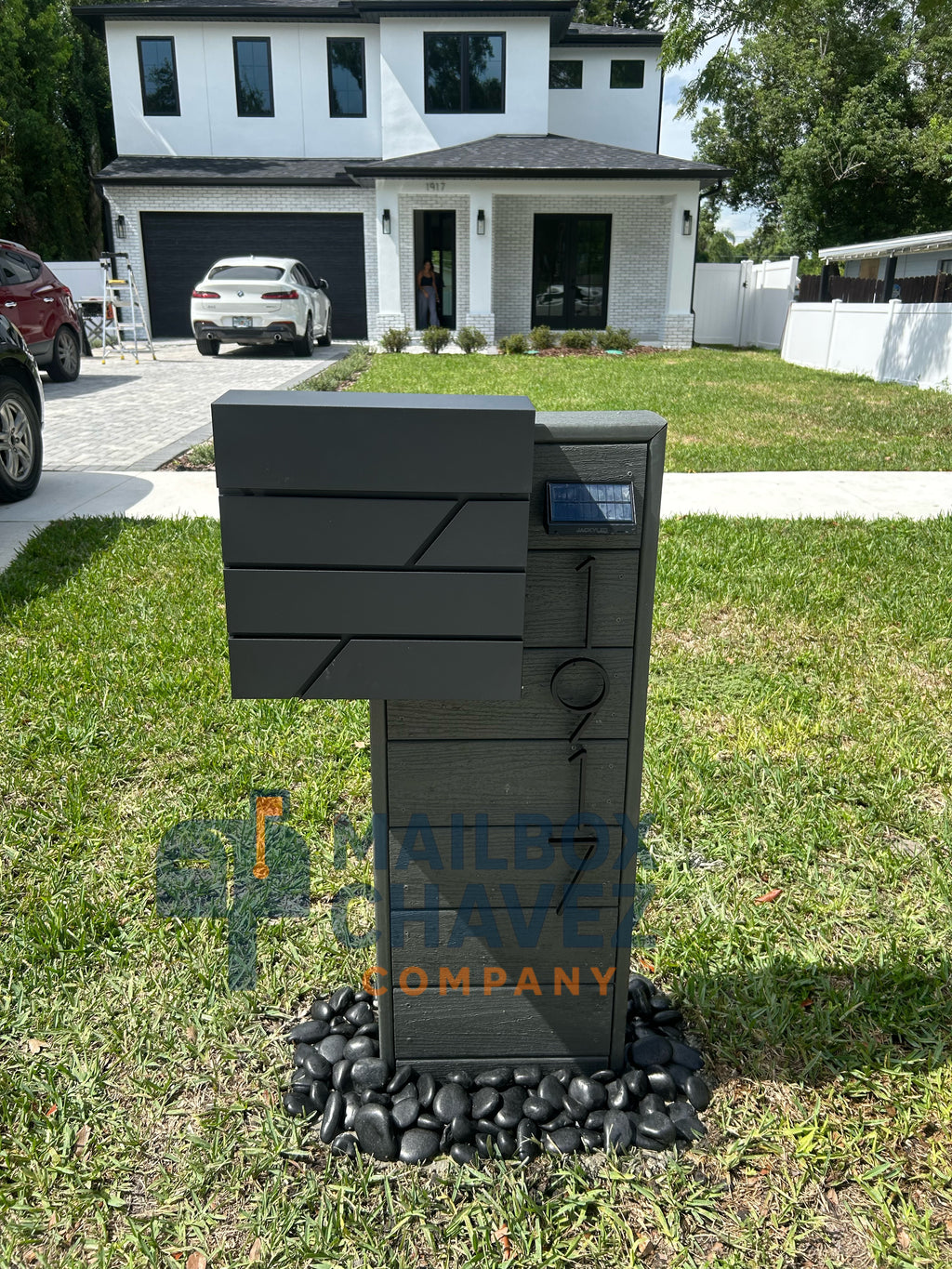 Atena 5.0 composite residential mailbox in clam shells color with modern house numbers