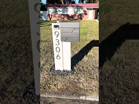 Traditional model mailbox version 5.0 with lock (for letters and large envelopes)